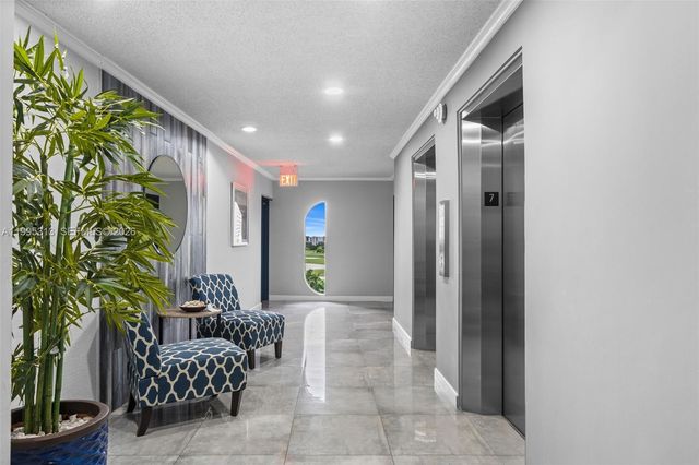 200 Diplomat Pkwy 732, Hallandale Beach, FL 33009