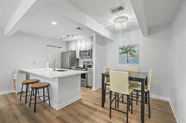 271 Alexandra Drive 6, Mount Pleasant, SC 29464