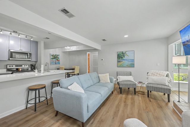 271 Alexandra Drive 6, Mount Pleasant, SC 29464