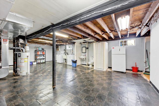 1206 VAUCLAIN AVE, Woodlyn, PA 19094