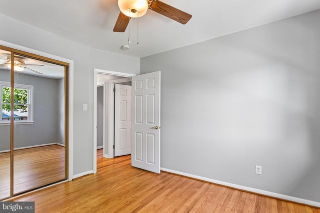 2527 VETERANS DR, Wilmington, DE 19810