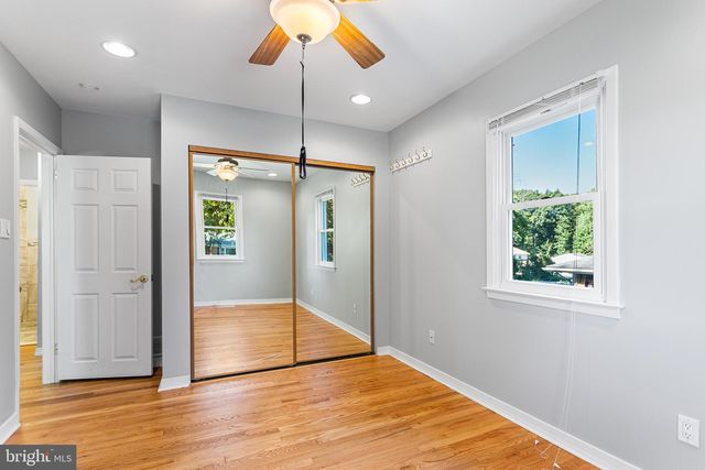2527 VETERANS DR, Wilmington, DE 19810