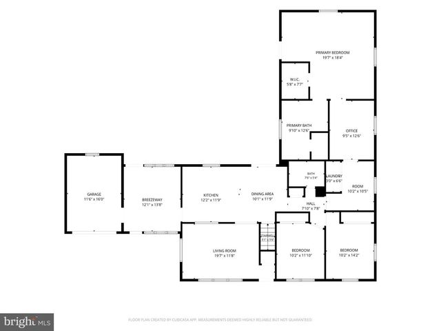 2527 VETERANS DR, Wilmington, DE 19810