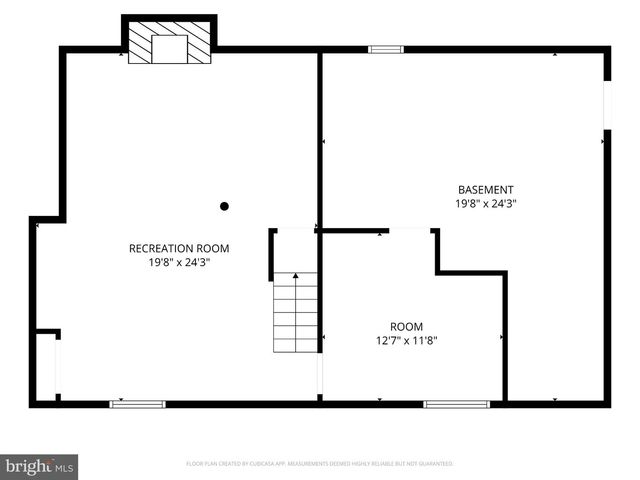 2527 VETERANS DR, Wilmington, DE 19810