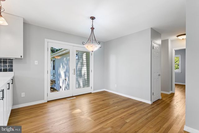 2527 VETERANS DR, Wilmington, DE 19810