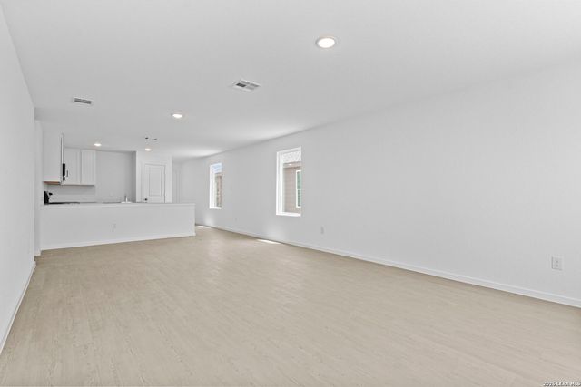 407 Sauvignon Pt, New Braunfels, TX 78130