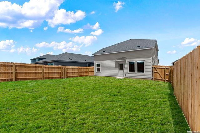 407 Sauvignon Pt, New Braunfels, TX 78130