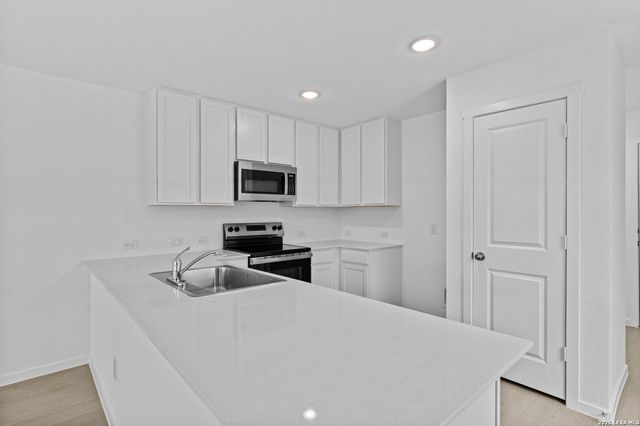 407 Sauvignon Pt, New Braunfels, TX 78130