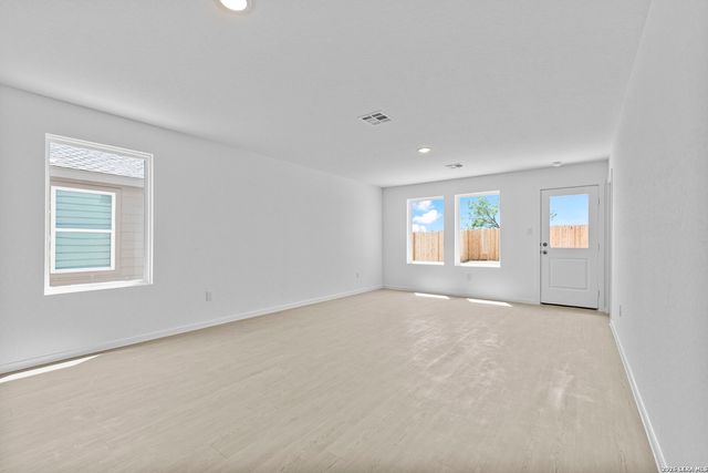 407 Sauvignon Pt, New Braunfels, TX 78130
