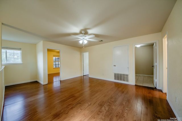 11843 SILVER COINS, San Antonio, TX 78254