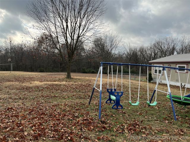 61901 E 288 Road, Grove, OK 74344