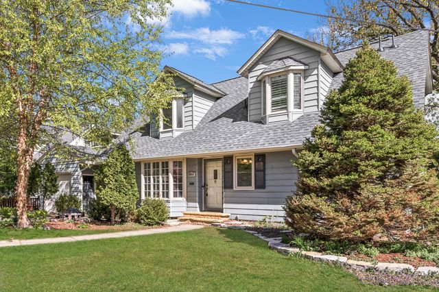 2212 W 53rd Street, Minneapolis, MN 55419