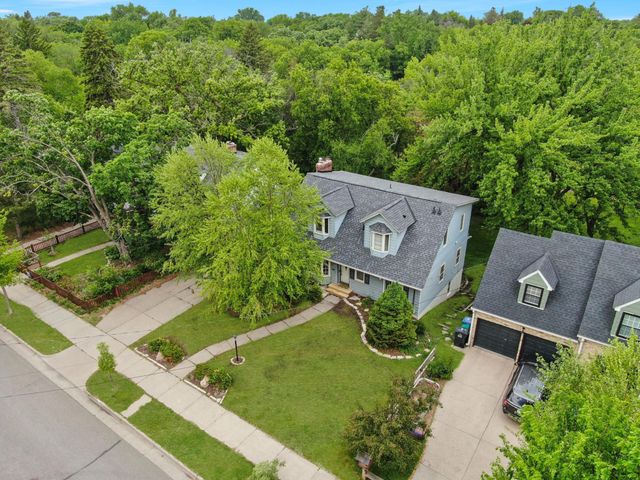 2212 W 53rd Street, Minneapolis, MN 55419