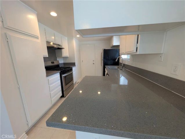 529 E Colorado Boulevard D, Monrovia, CA 91016