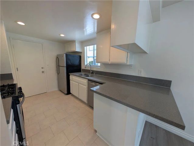 529 E Colorado Boulevard D, Monrovia, CA 91016