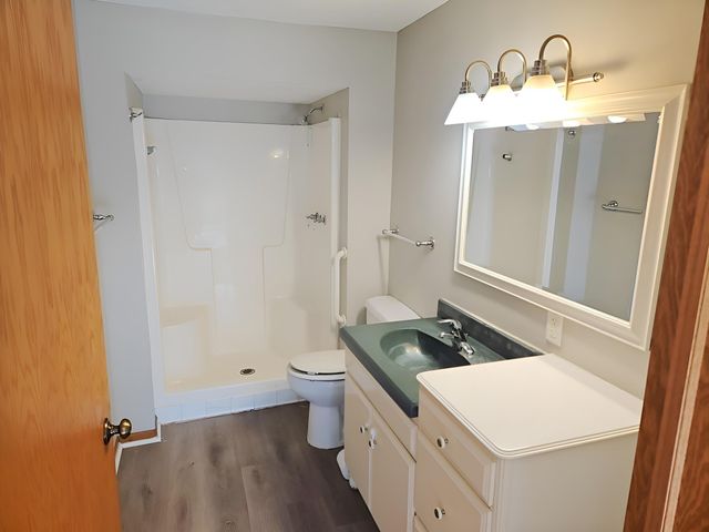 7613 Fairfield Road, Brooklyn Park, MN 55444