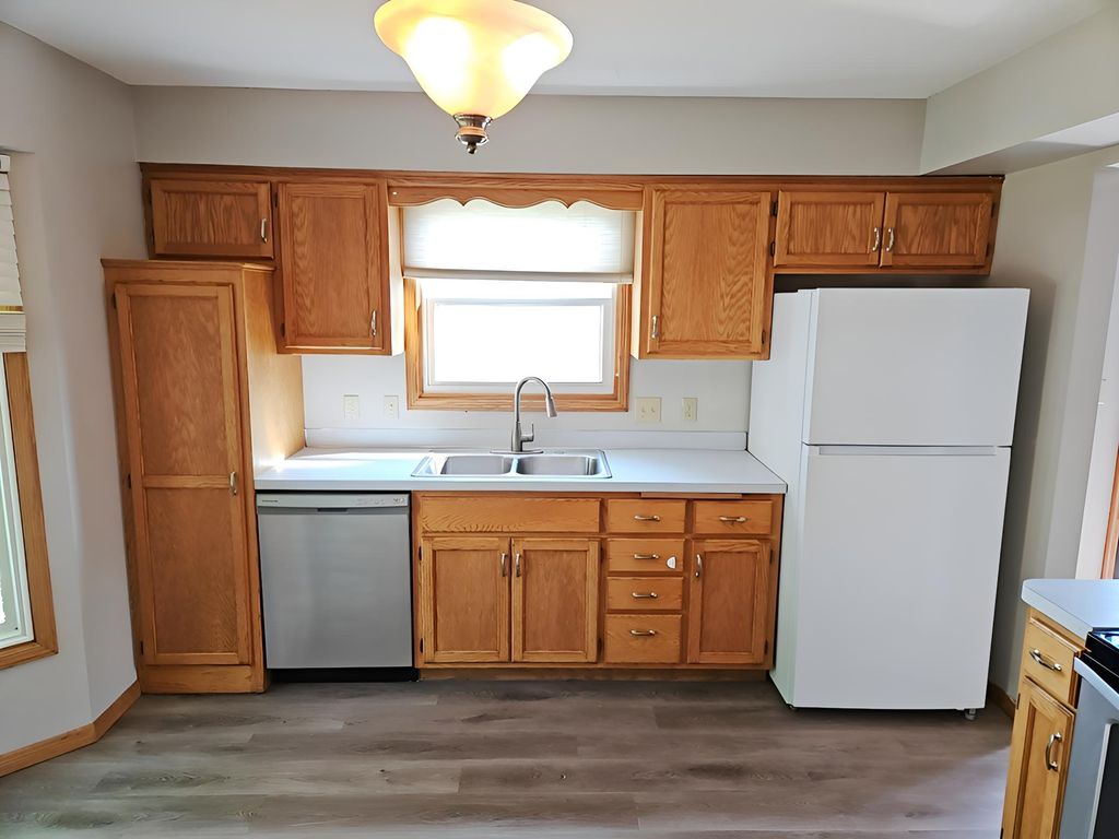 7613 Fairfield Road, Brooklyn Park, MN 55444 — photo 5