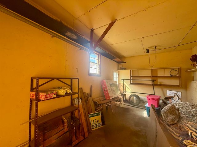 807 Upper Circle Drive, Shoals, IN 47581