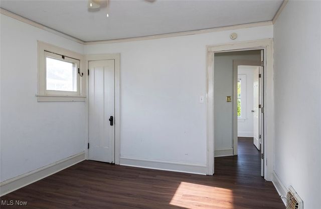 17710 Crestland Road, Cleveland, OH 44119