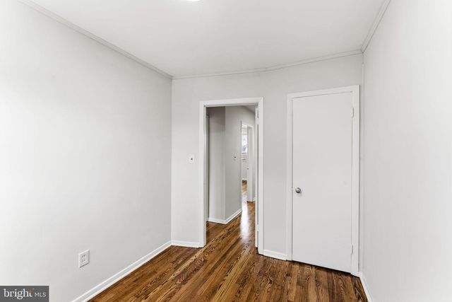 317 STEMMERS RUN RD, Baltimore, MD 21221