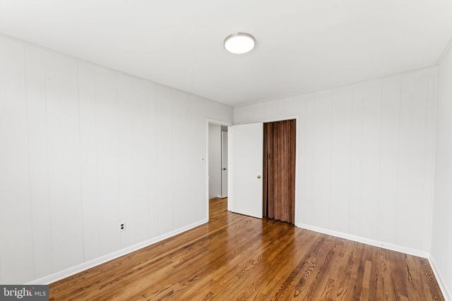 317 STEMMERS RUN RD, Baltimore, MD 21221