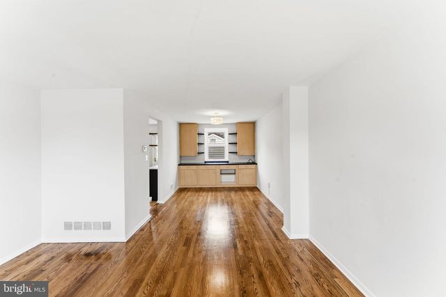 317 STEMMERS RUN RD, Baltimore, MD 21221