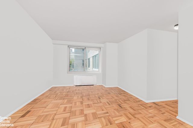 3333 Henry Hudson Pkwy Apt 2L, New York City, NY 10463