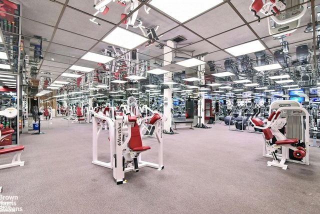 3333 Henry Hudson Pkwy Apt 2L, New York City, NY 10463