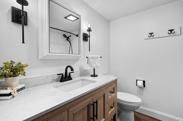 2120 CRANE STREET, Oshkosh, WI 54901