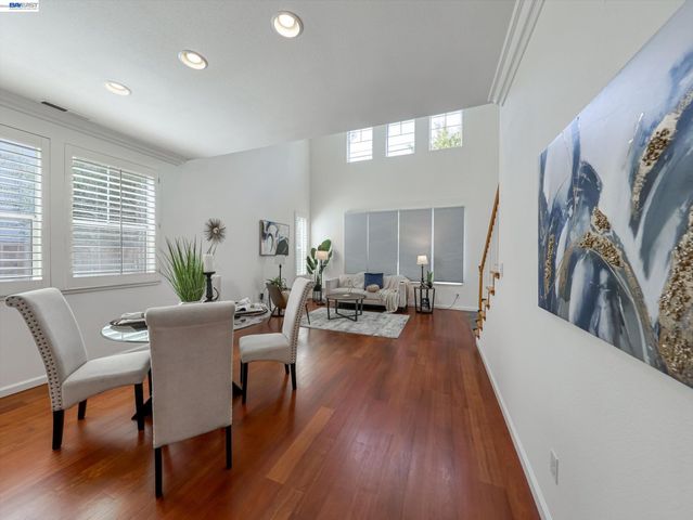 326 I St, Fremont, CA 94536