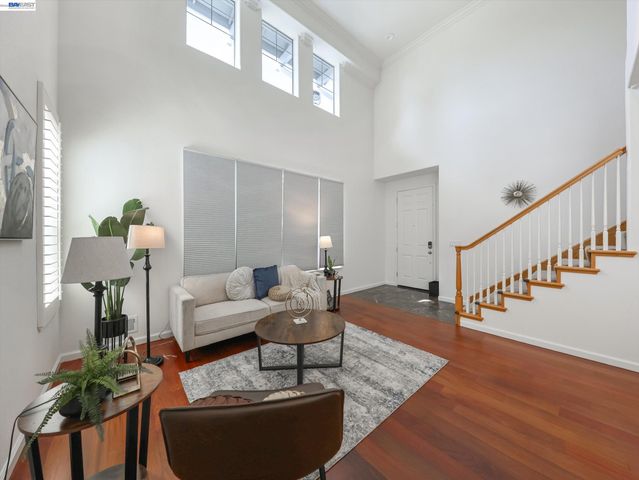 326 I St, Fremont, CA 94536