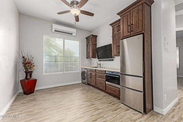 18456 W PARADISE Lane, Surprise, AZ 85388