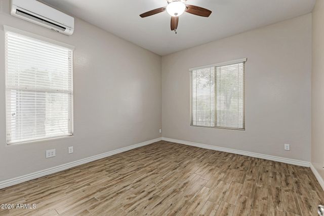 18456 W PARADISE Lane, Surprise, AZ 85388