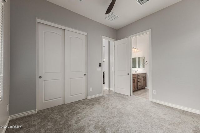 18456 W PARADISE Lane, Surprise, AZ 85388