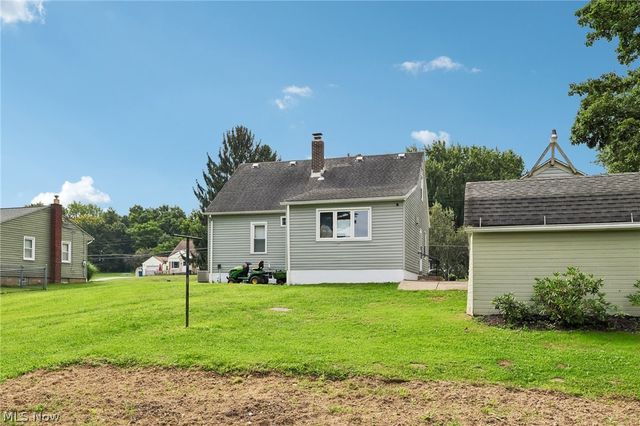 3155 Oser Road, Norton, OH 44203
