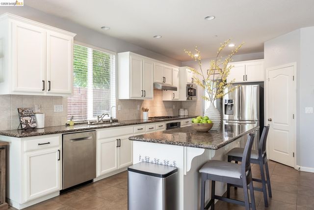 719 Monte Verde Ln, Brentwood, CA 94513