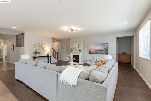 719 Monte Verde Ln, Brentwood, CA 94513