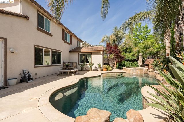 719 Monte Verde Ln, Brentwood, CA 94513