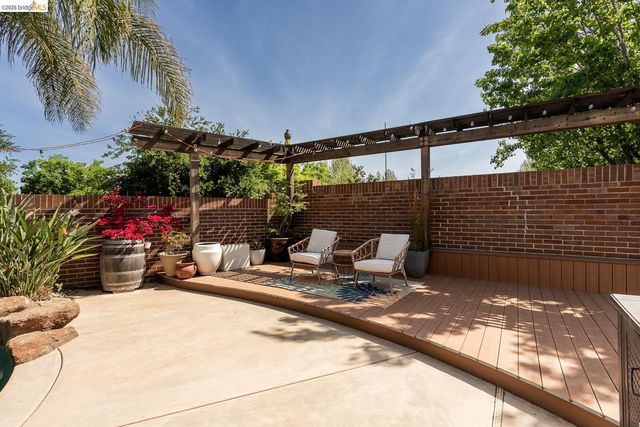 719 Monte Verde Ln, Brentwood, CA 94513