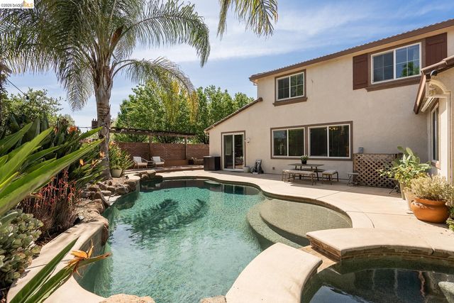 719 Monte Verde Ln, Brentwood, CA 94513