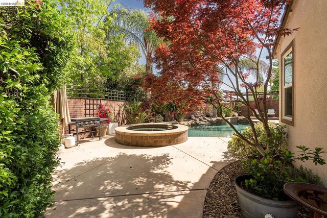719 Monte Verde Ln, Brentwood, CA 94513