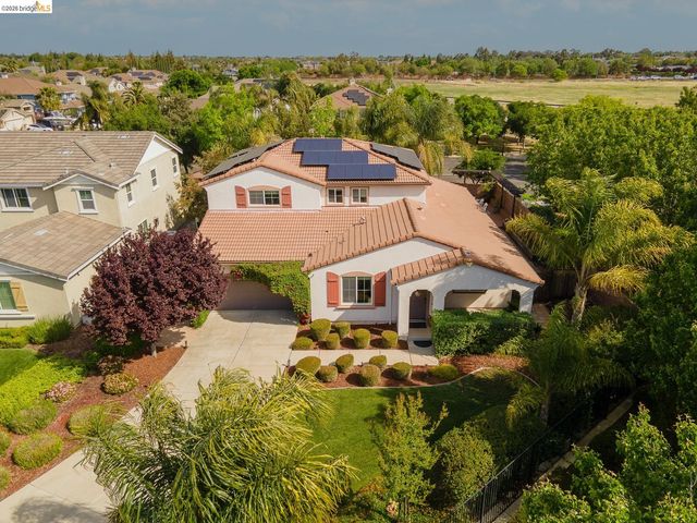 719 Monte Verde Ln, Brentwood, CA 94513