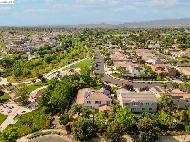 719 Monte Verde Ln, Brentwood, CA 94513