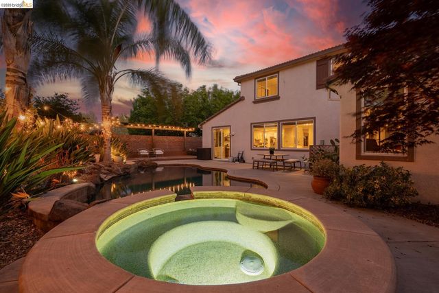 719 Monte Verde Ln, Brentwood, CA 94513