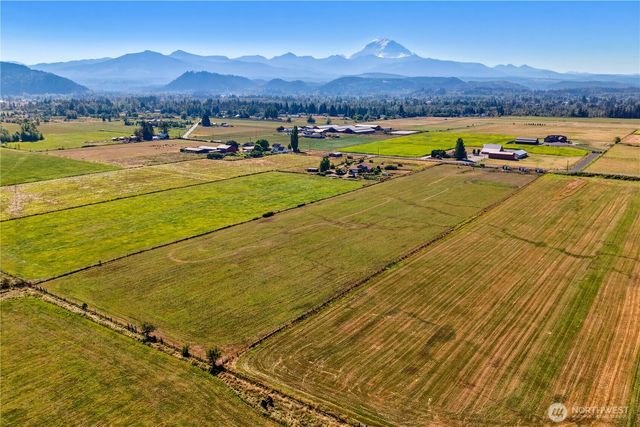 23130 SE 464th Street, Enumclaw, WA 98022