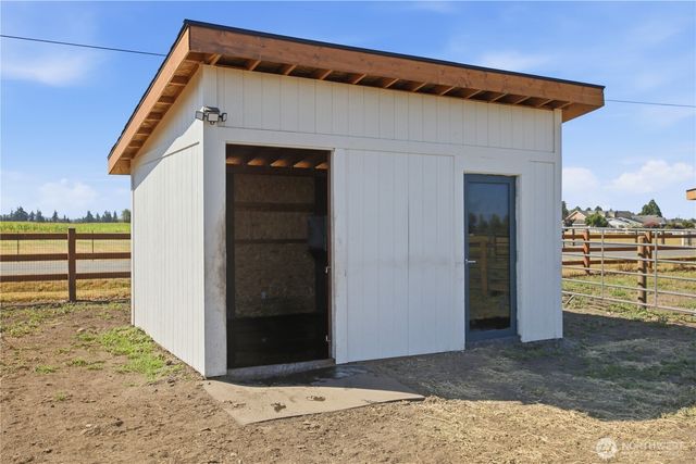 23130 SE 464th Street, Enumclaw, WA 98022