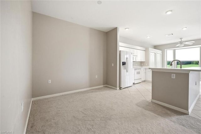 1672 Morning Sun LN D22, Naples, FL 34119