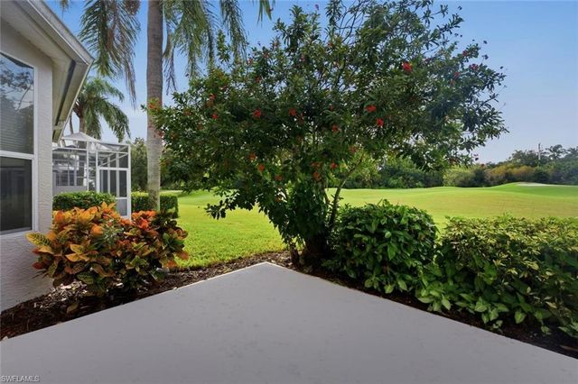 1672 Morning Sun LN D22, Naples, FL 34119