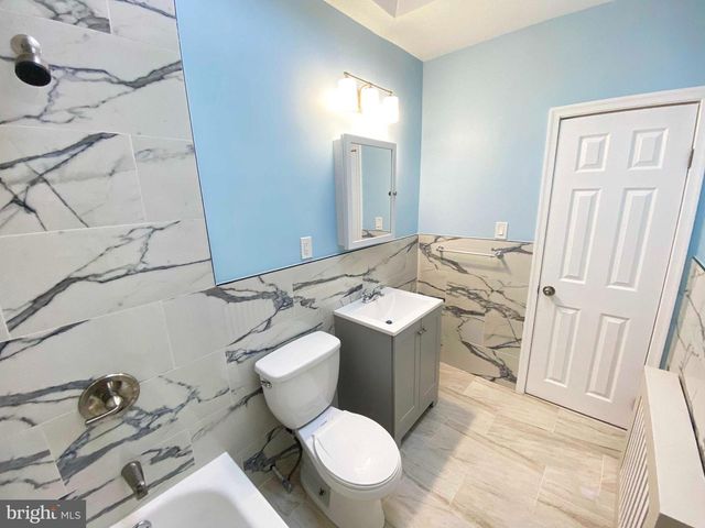 4055 N 9TH ST, Philadelphia, PA 19140