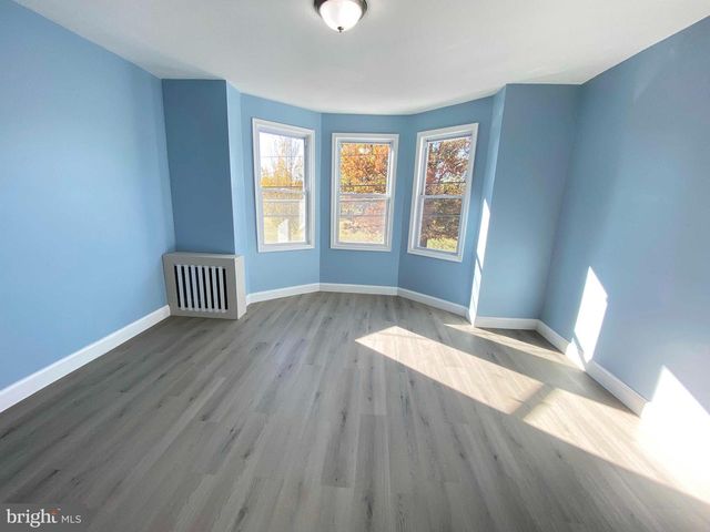 4055 N 9TH ST, Philadelphia, PA 19140